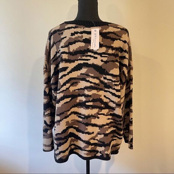 Philosophy
Sweater Camo 2XL Women’s NWT - Picture 5 of 8